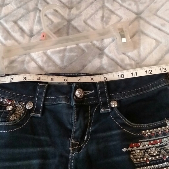 Miss Me authentic skinny Jeans. - Picture 7 of 7